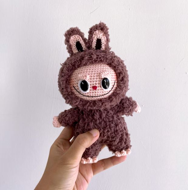Labubu Crochet Pattern (PDF) / Amigurumi / Bagcharm